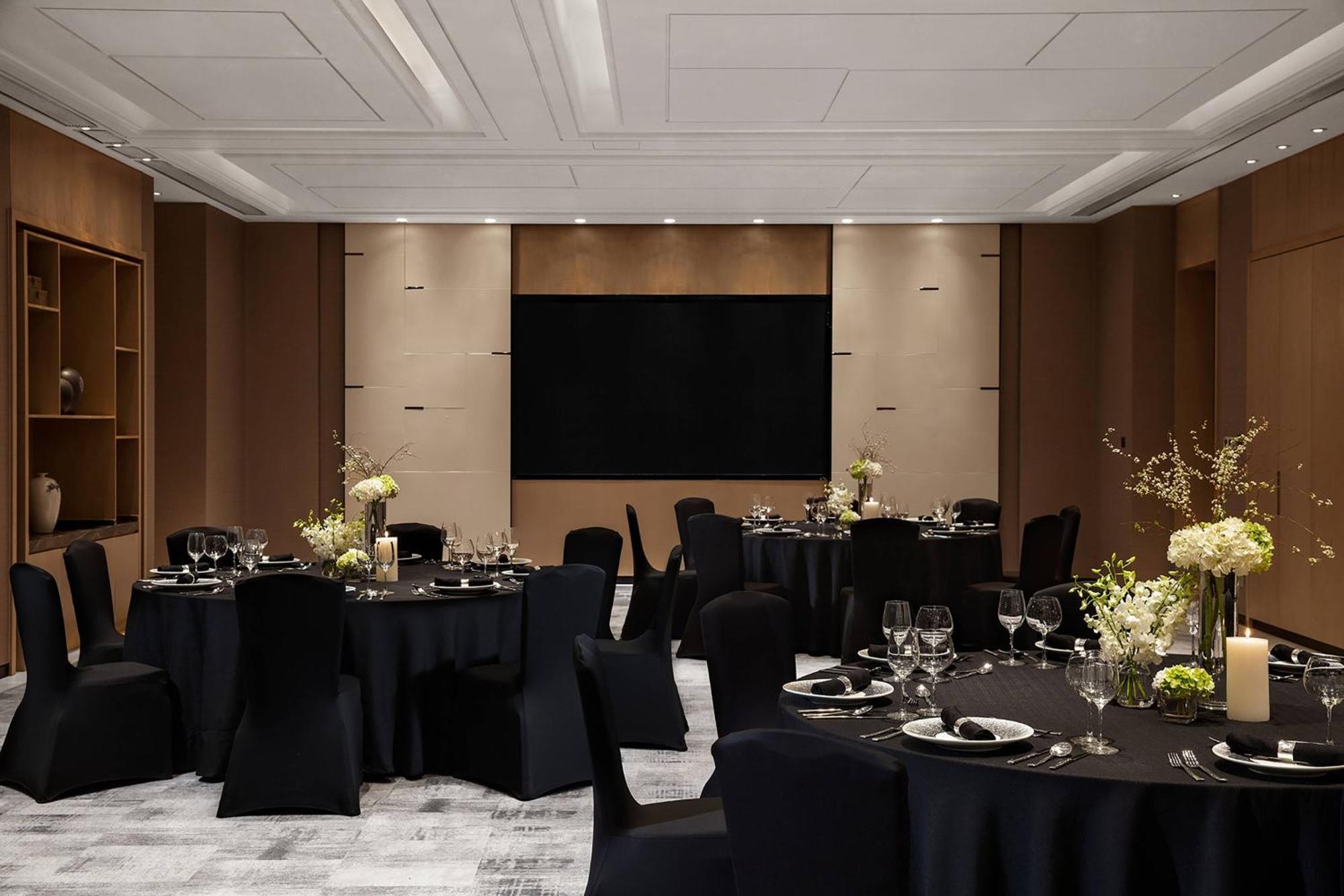 Marriott Kangqiao 5*