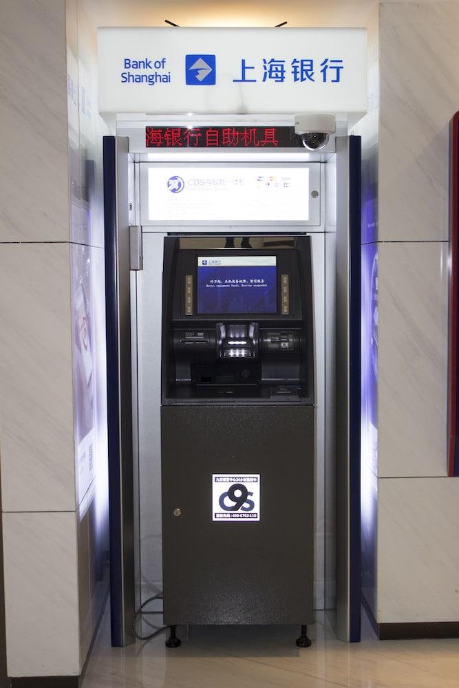 Marriott Kangqiao 5* Shanghai