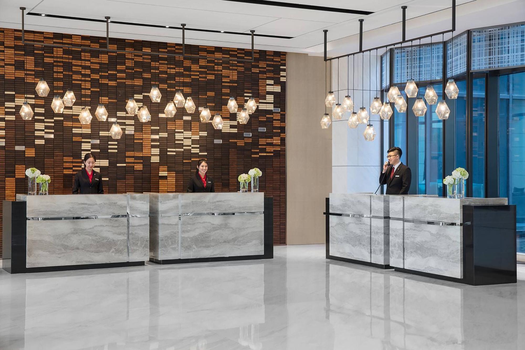 Marriott Kangqiao 5*