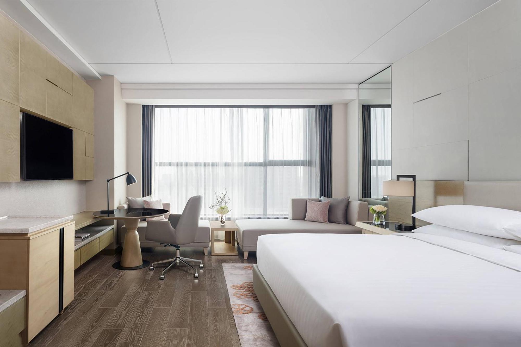 Marriott Kangqiao 5* Shanghai